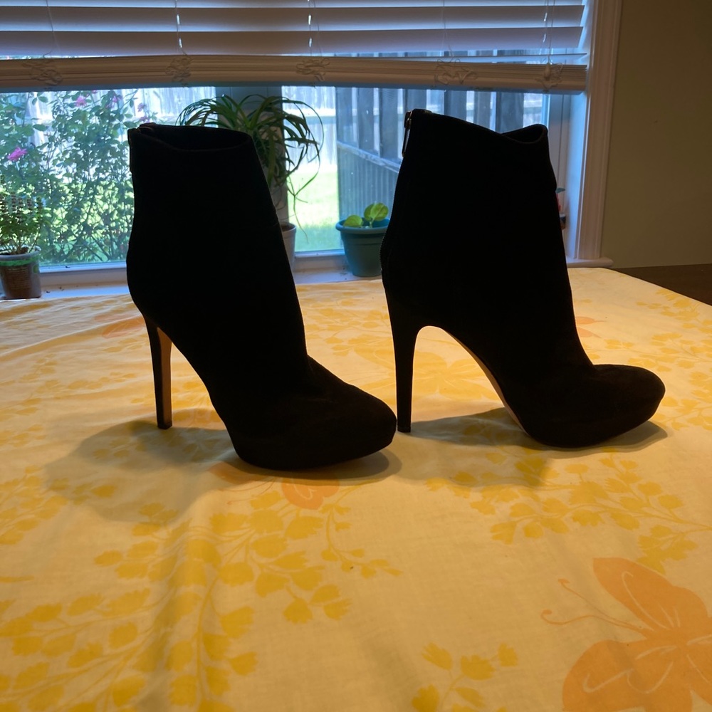 Sam Edelman Black Booties size 10